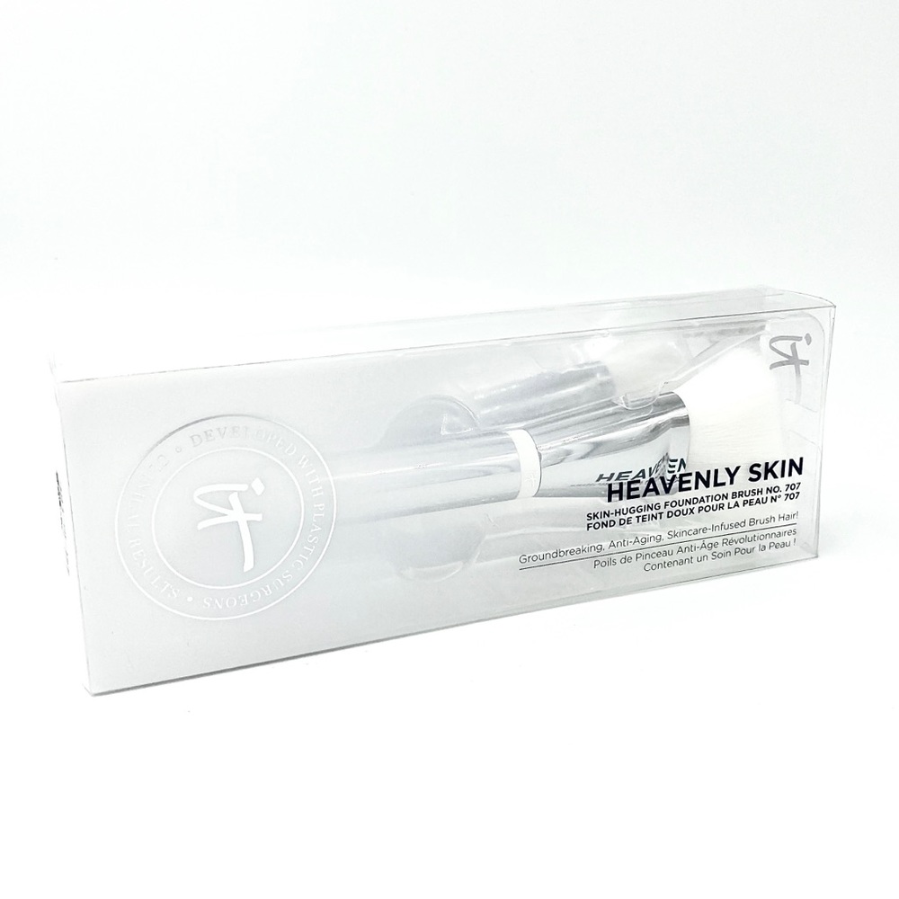 it Cosmetics Heavenly Skin Foundation Brush #707